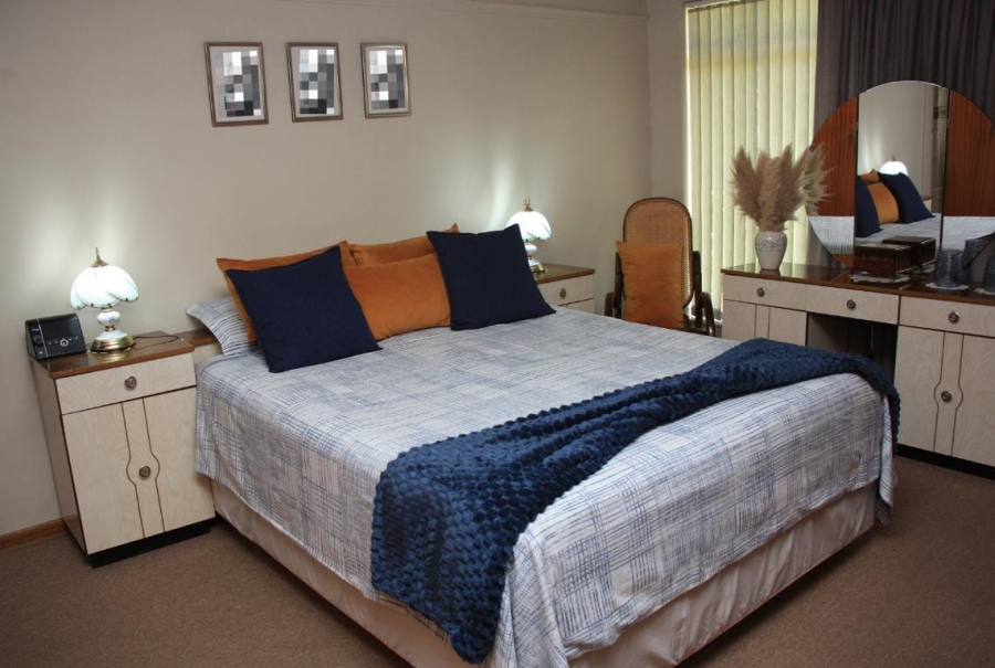 4 Bedroom Property for Sale in Fichardt Park Free State